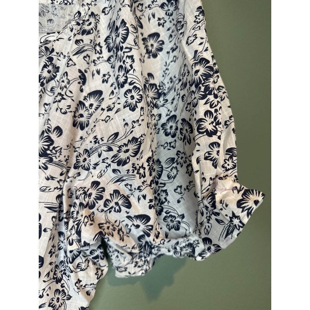 BloomChic Women’s Top Size 26 White Black Floral Cottagecore Grandmacore Boxy - Picture 4 of 9